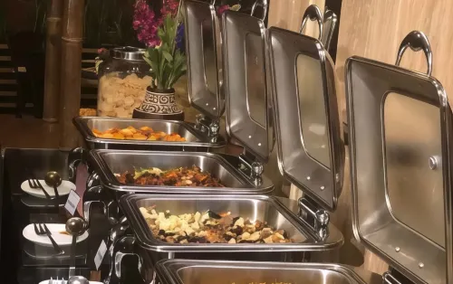Royal Palm Hotel & Conference Center Cengkareng Makanan Photos