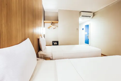 Hotel Citradream Tugu Yogyakarta Chambres Photos