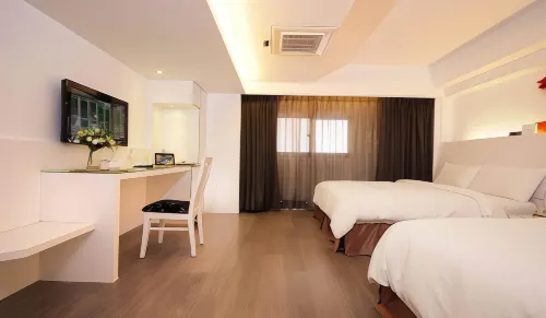 Yes Hotel Zimmer Photos