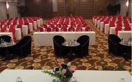 The Golden Bay Hotel Batam Business Photos