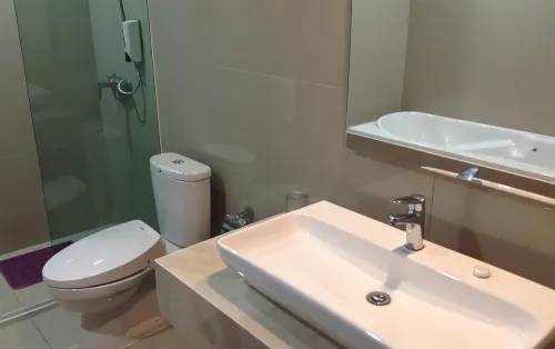 Win Premier Mangga Besar Kamar Photos