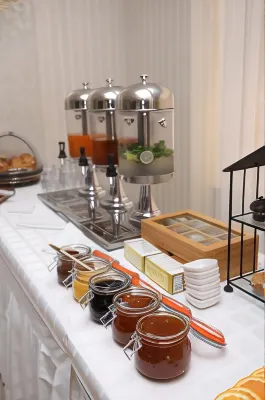 Anga Yerevan Hotel تناول الطعام Photos