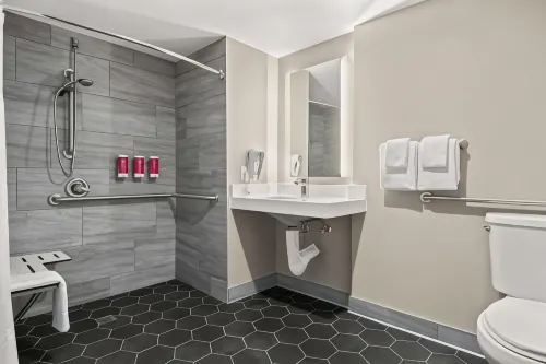 SureStay Hotel by Best Western San Diego Pacific Beach Photos