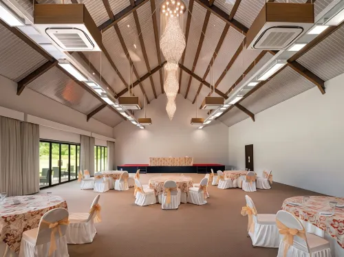 Rumah Kito Resort Hotel Jambi by Waringin Hospitality Makanan Photos