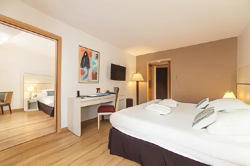 Hôtel Montaigne & Spa Photos