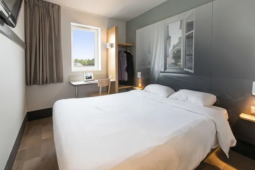 B&B Hotel Mulhouse Centre Huoneet Photos