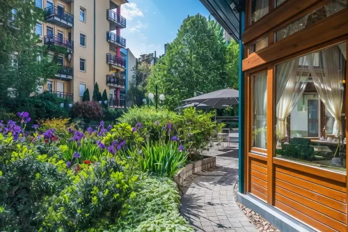 Corvin Hotel Budapest Sissi Wing Extérieur Photos