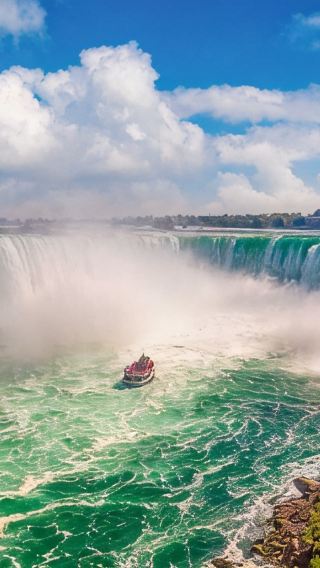 2D1N • Niagara Falls + Toronto