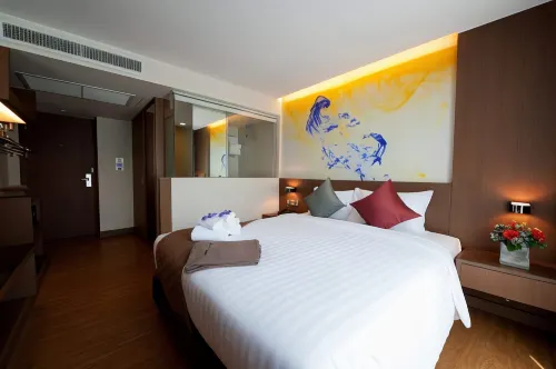 41 Suite Bangkok Zimmer Photos