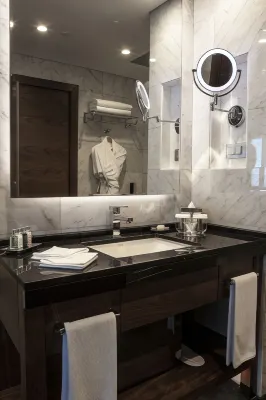 Delta Hotels Istanbul Levent Photos