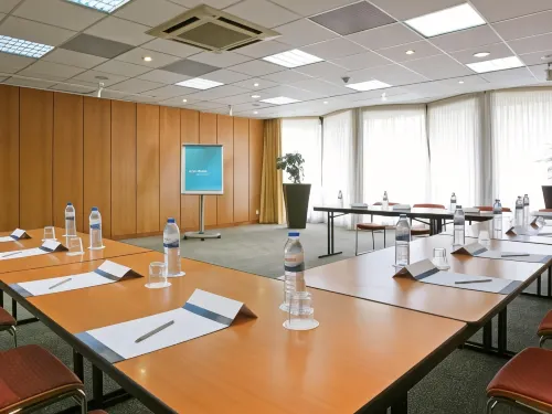 Novotel Porto Gaia Business Facilities Photos