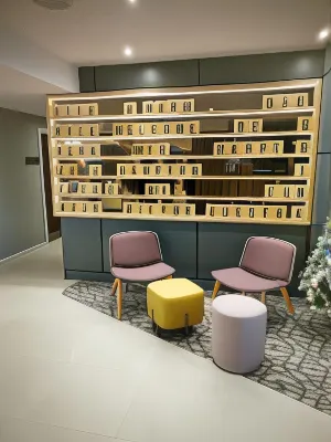 Hampton by Hilton Corby/Kettering Öffentliche Flächen Photos