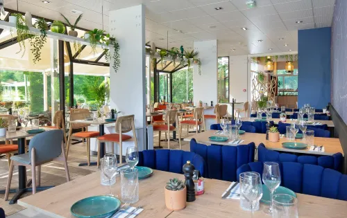Novotel Aix-en-Provence Pont-De-l'Arc Fenouillères Dining Photos