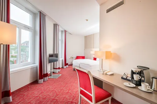 Steigenberger Hotel Bielefelder Hof Rooms Photos
