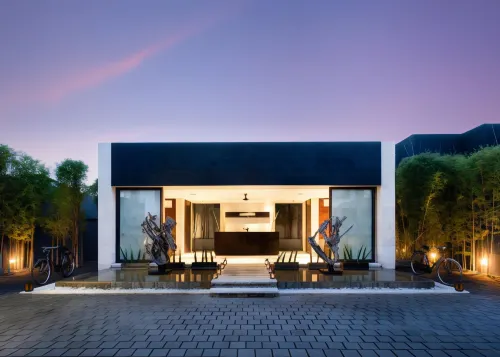eqUILIBRIA Seminyak Exterior Photos
