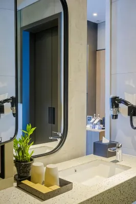 Mercure Tangerang Centre Kamar Photos