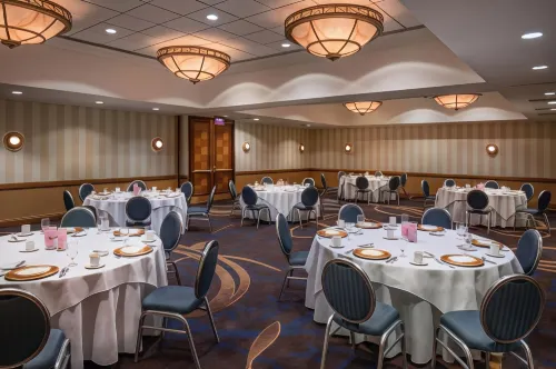 Sheraton Pentagon City Restauration Photos