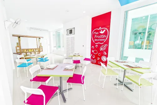 The Frutta Boutique Dining Photos