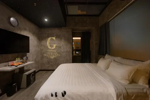 Galaxy Hotel 2 Photos