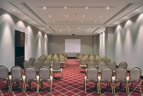 Wellborn Luxury Hotel Business Facilities Photos