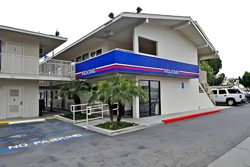 Motel 6 Westminster, CA - South - Long Beach Area Esterni Photos