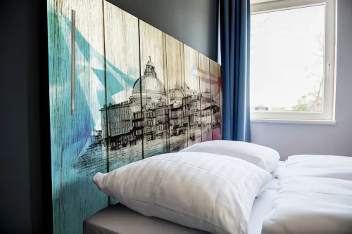 a&o Venezia Mestre Rooms Photos