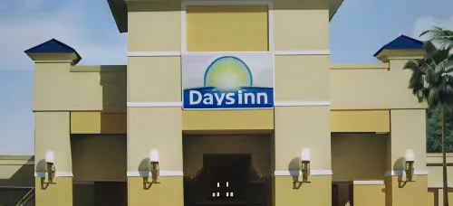 Days Inn by Wyndham Orlando Airport Florida Mall Esterni Photos