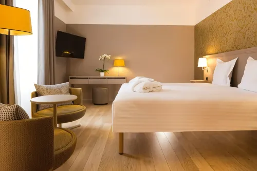 Hôtel Oceania Le Jura Dijon Chambres Photos