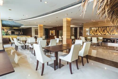 The Falatehan Hotel By Safin Dining Photos