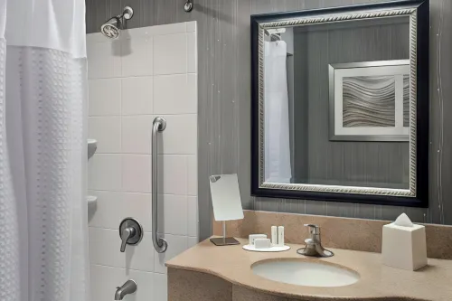 Courtyard Paramus Rooms Photos