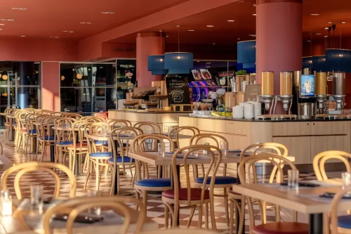 Grand Magic Hotel Restauration Photos