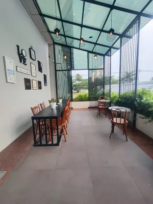 Hotel Eastern Bojonegoro Espaces publics Photos