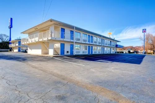 Motel 6 Murfreesboro, TN Exterior Photos