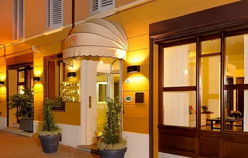 Phi Hotel Bologna Esterni Photos