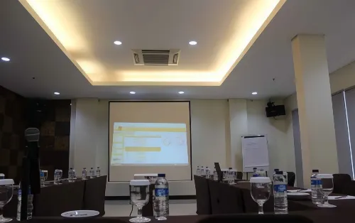 Greenotel Cilegon Fasilitas Bisnis Photos