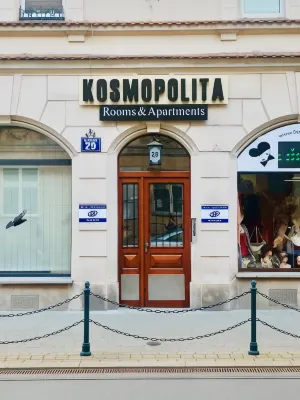 Kosmopolita Rooms Exterior Photos