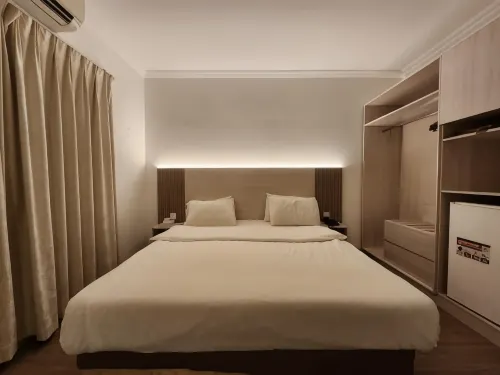 Sharjah International Airport Hotel Rooms Photos