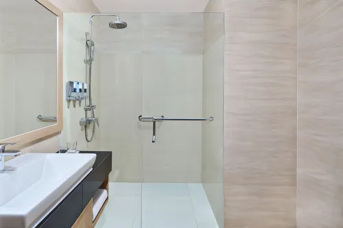 Four Points by Sheraton Makassar Kamar Photos