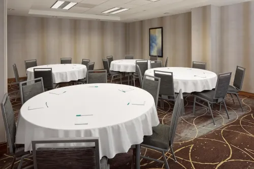 Homewood Suites by Hilton Boston-Billerica/Bedford/Burlington Business Photos