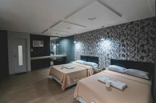 New Winston Hotel Photos