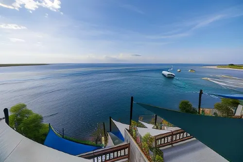 Adiwana Warnakali Resort À proximité de l'hôtel Photos