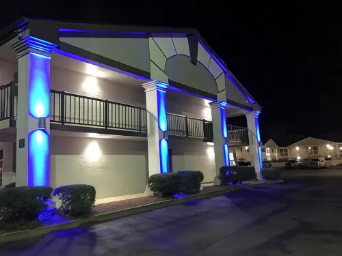 Americas Best Value Inn Tuscaloosa Extérieur Photos