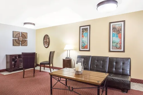 Super 8 by Wyndham Elko Photos