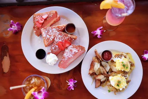 Park Shore Waikiki Dining Photos