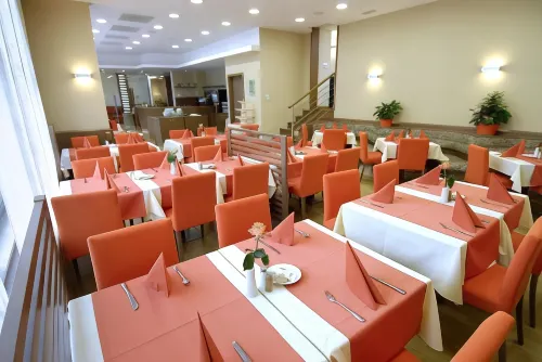 Garni Hotel Savica - Sava Hotels & Resorts Ristorazione Photos