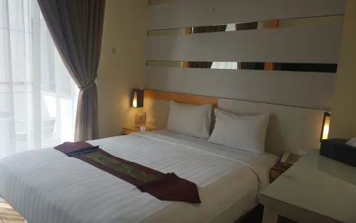 Savali Hotel Kamar Photos