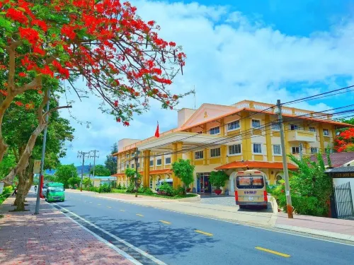Tan Son Nhat Con Dao Resort In der Nähe des Hotels Photos