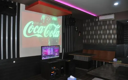 Grand Krakatau Hotel Serang Public Areas Photos