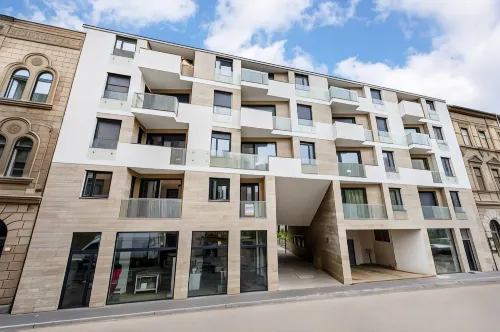 Elisabeth Downtown Apartments by UrbanRent Featured Photos