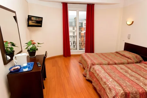 Hipotel Paris Printania Maraîchers. Chambres Photos